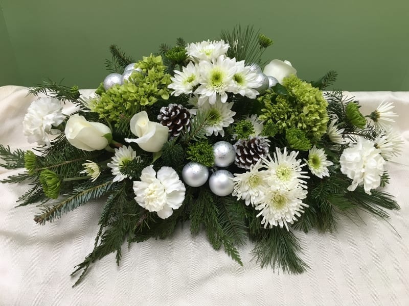 Winter White Centerpiece