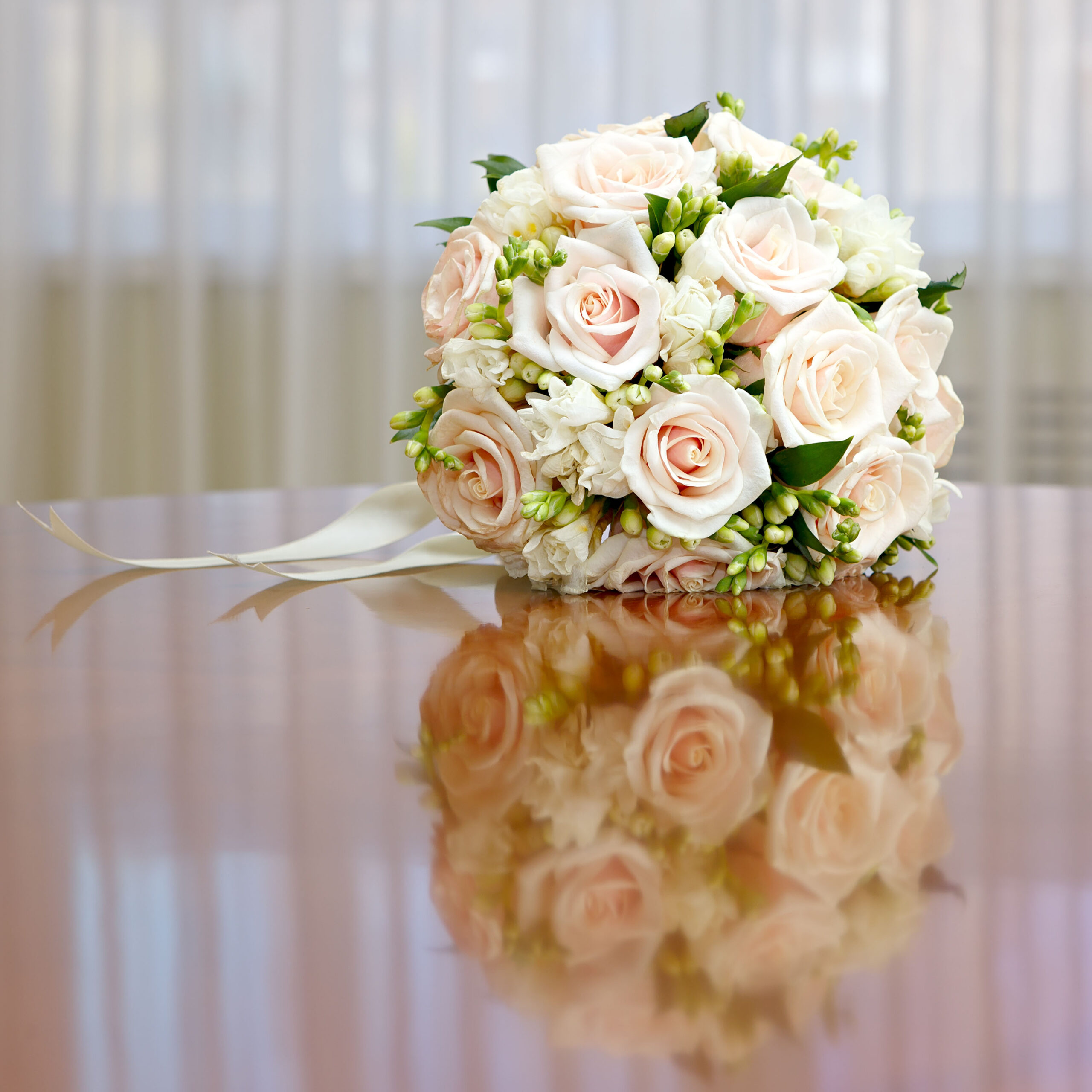 <strong>Floral Bouquets Are the Perfect Gift for These 9 Occasions</strong>